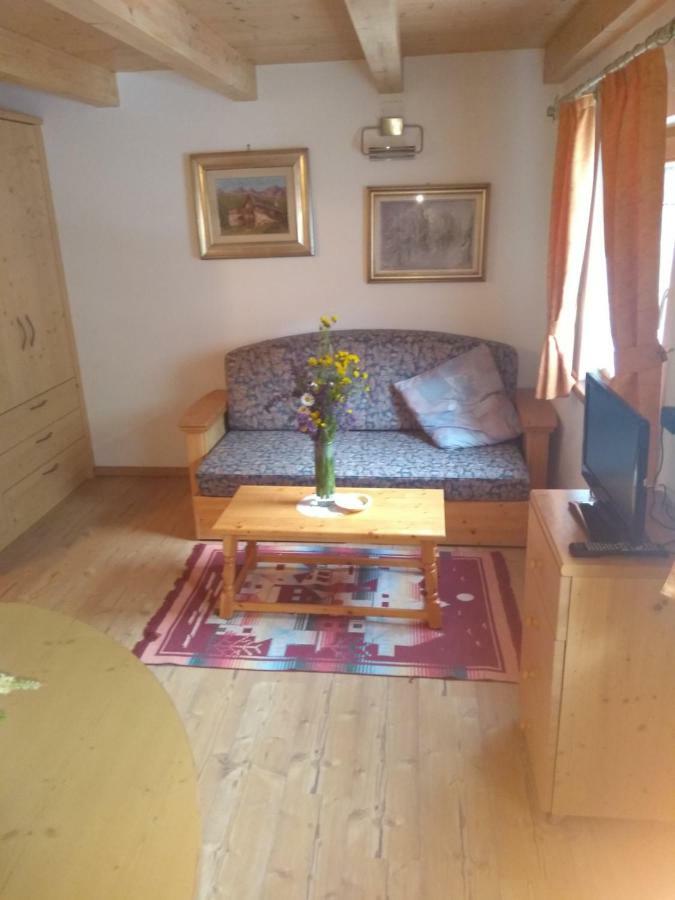 Cianbolpin Guesthouse Canazei Extérieur photo